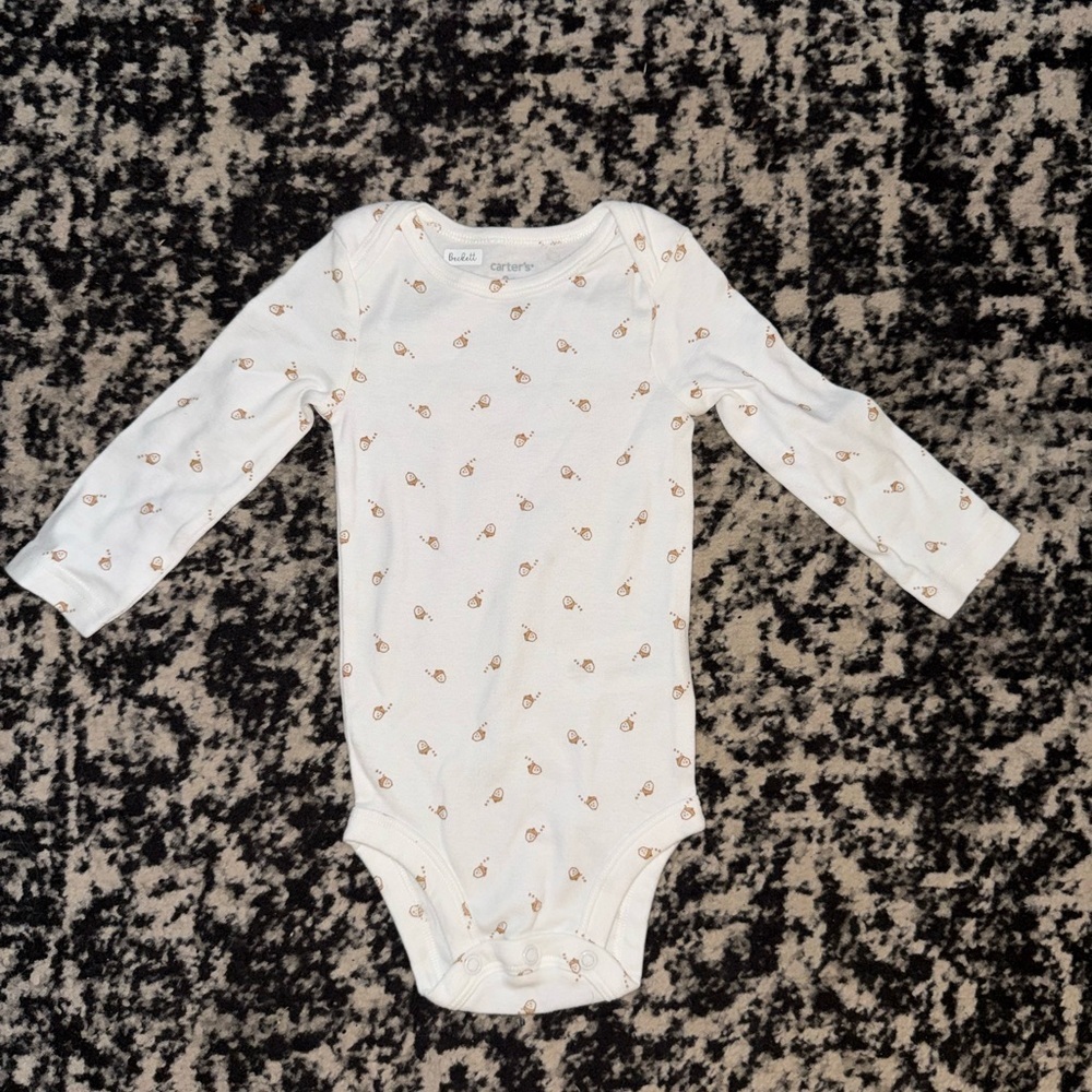 ☀️FREE WHEN BUNDELED Carters Long Sleeve Baby Onesie - Picture 2 of 2